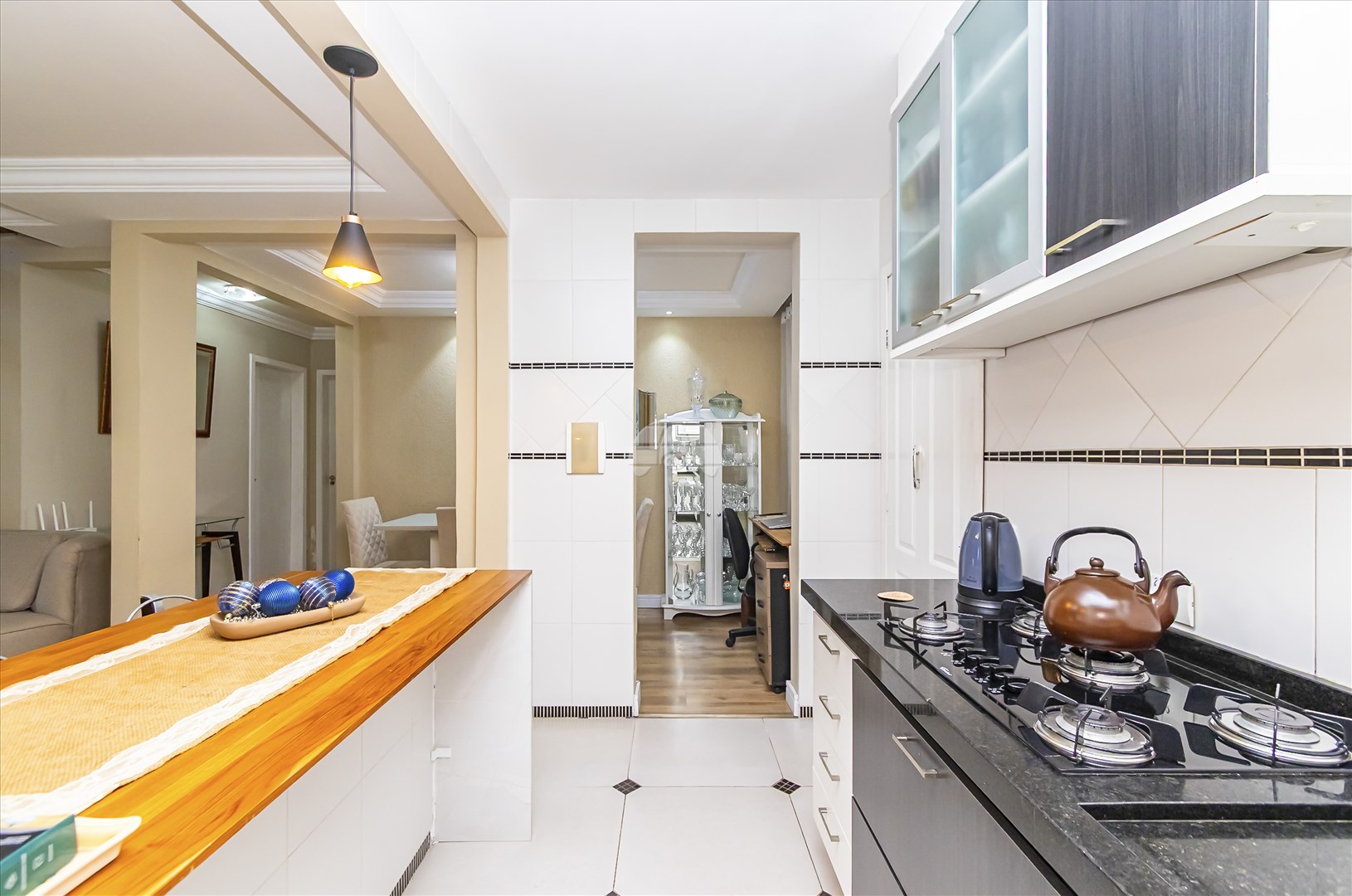 Casa à venda em Uberaba, Curitiba — Imóveis em Curitiba - Jamaica Imóveis