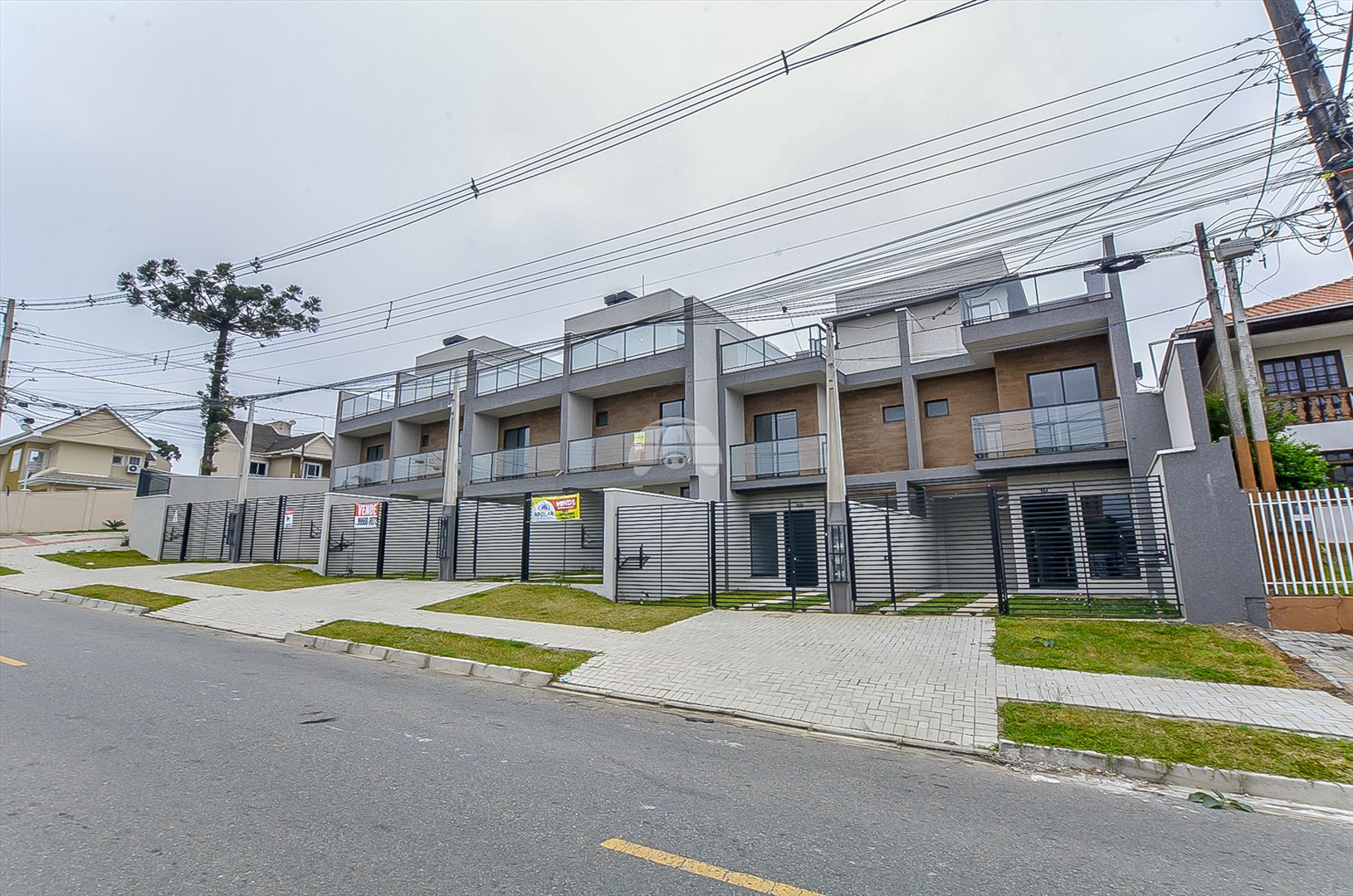 Casa à venda em Pinheirinho, Curitiba — Portal Chave Fácil