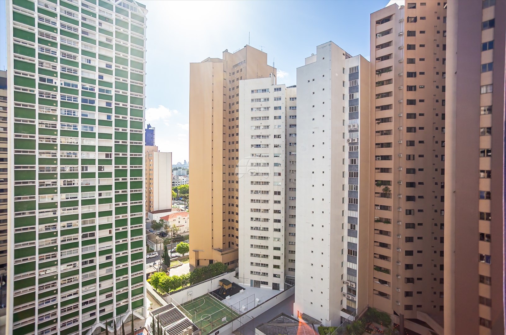 Apartamento Residencial para Venda no Bairro Batel ref. 221942 (8 / 10)