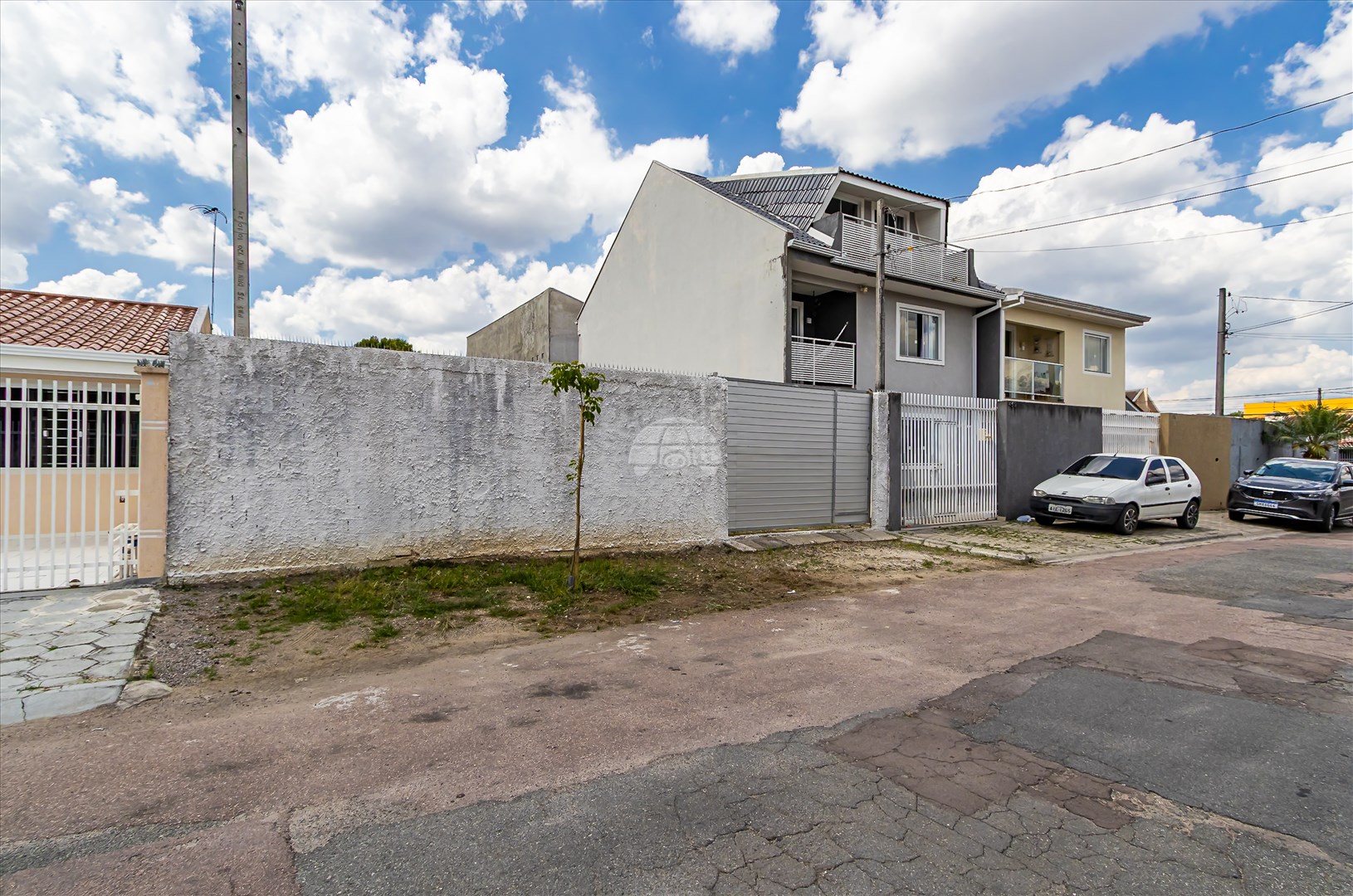 Terreno/Área à venda em Cajuru, Curitiba — Imobiliária Andrade