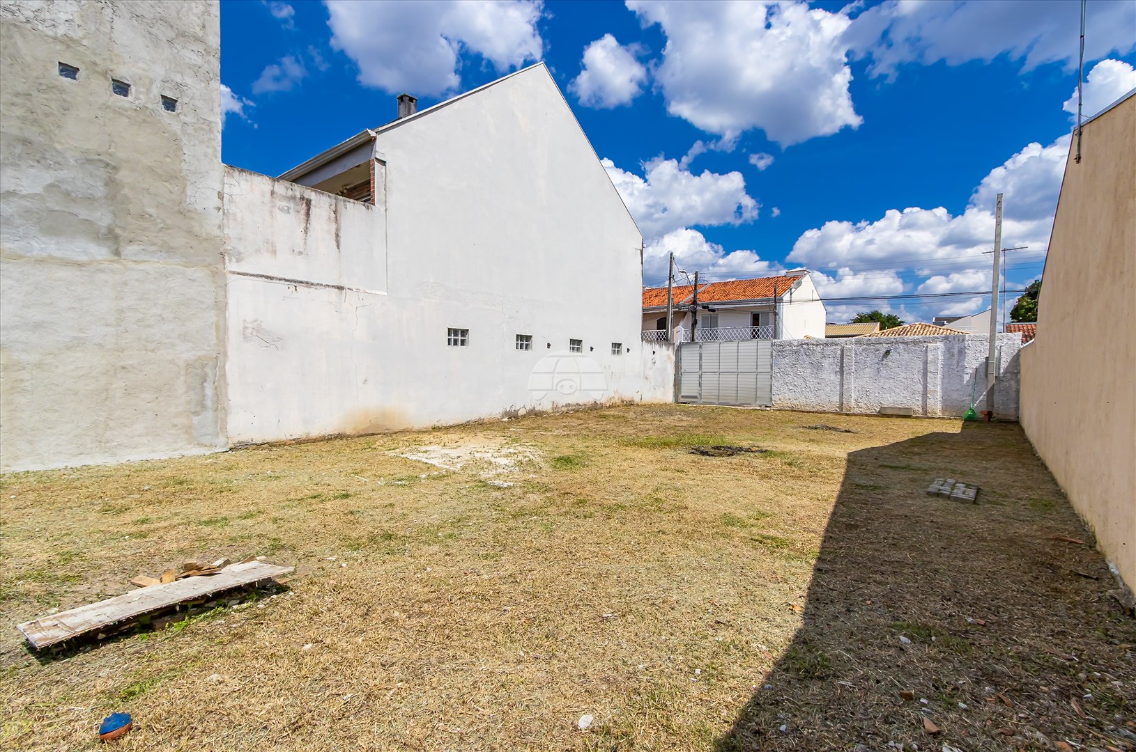 Terreno/Área à venda em Cajuru, Curitiba — Imobiliária Andrade