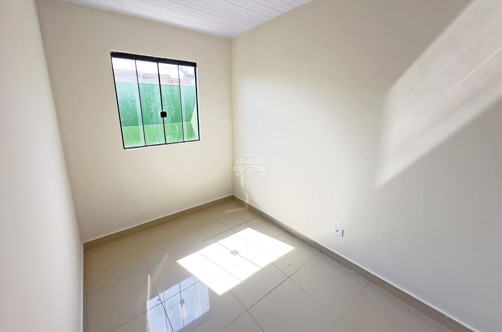 Casa para alugar em Guarani, Colombo — Portal Chave Fácil
