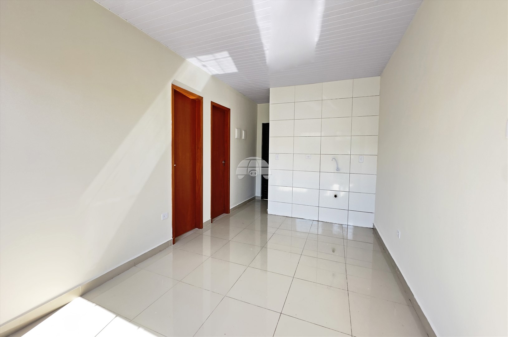 Casa para alugar em Guarani, Colombo — Portal Chave Fácil