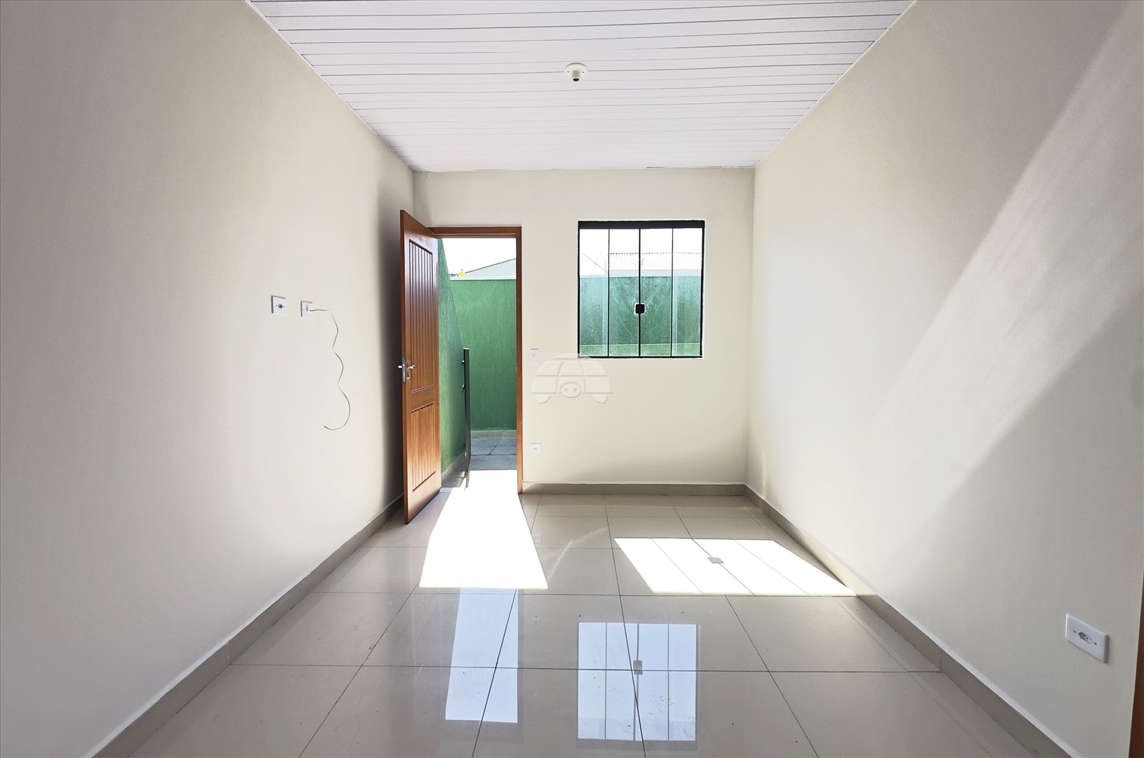 Casa para alugar em Guarani, Colombo — Portal Chave Fácil