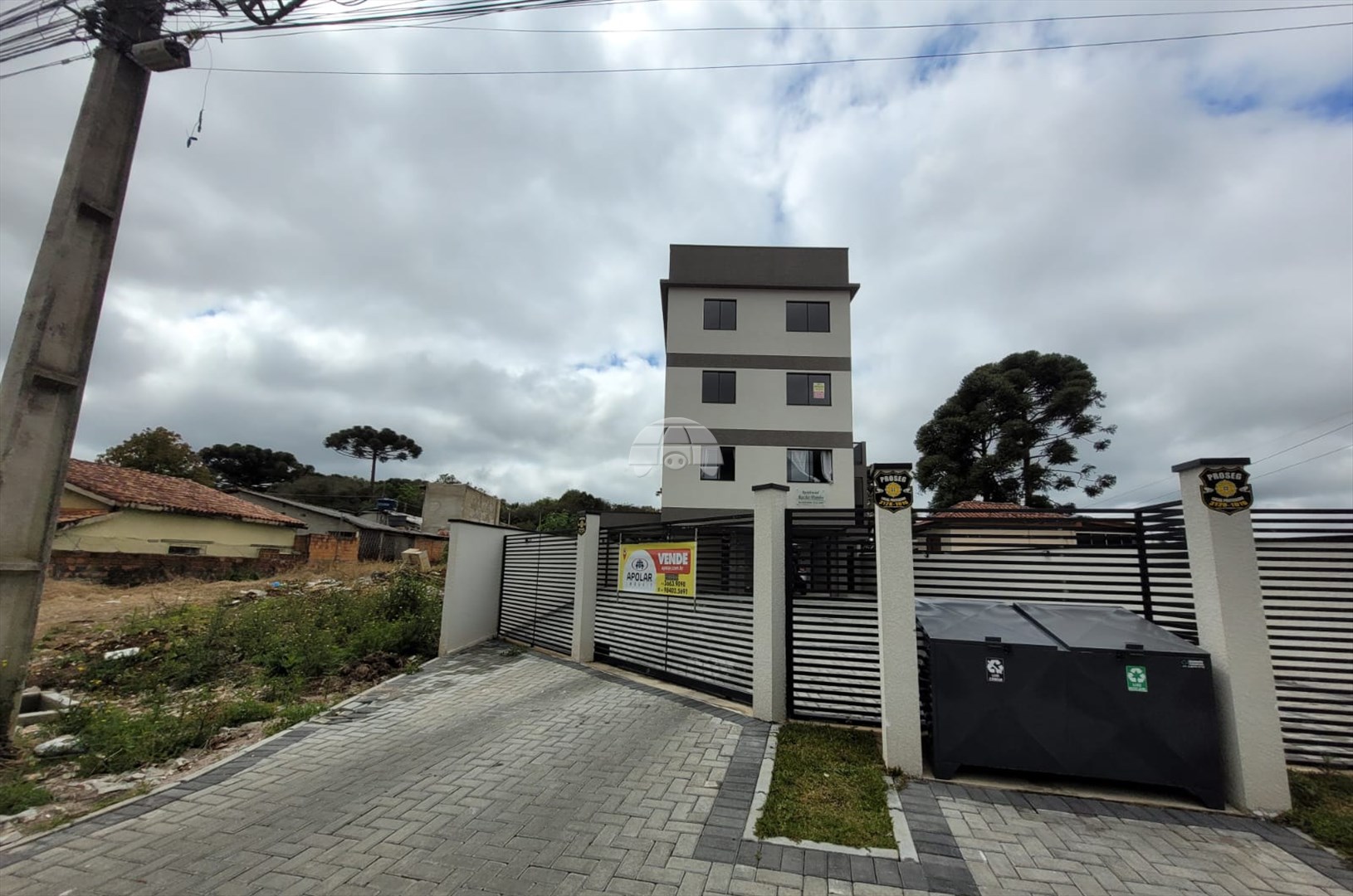 Apartamento à venda em Jardim Central, Colombo — Portal Chave Fácil
