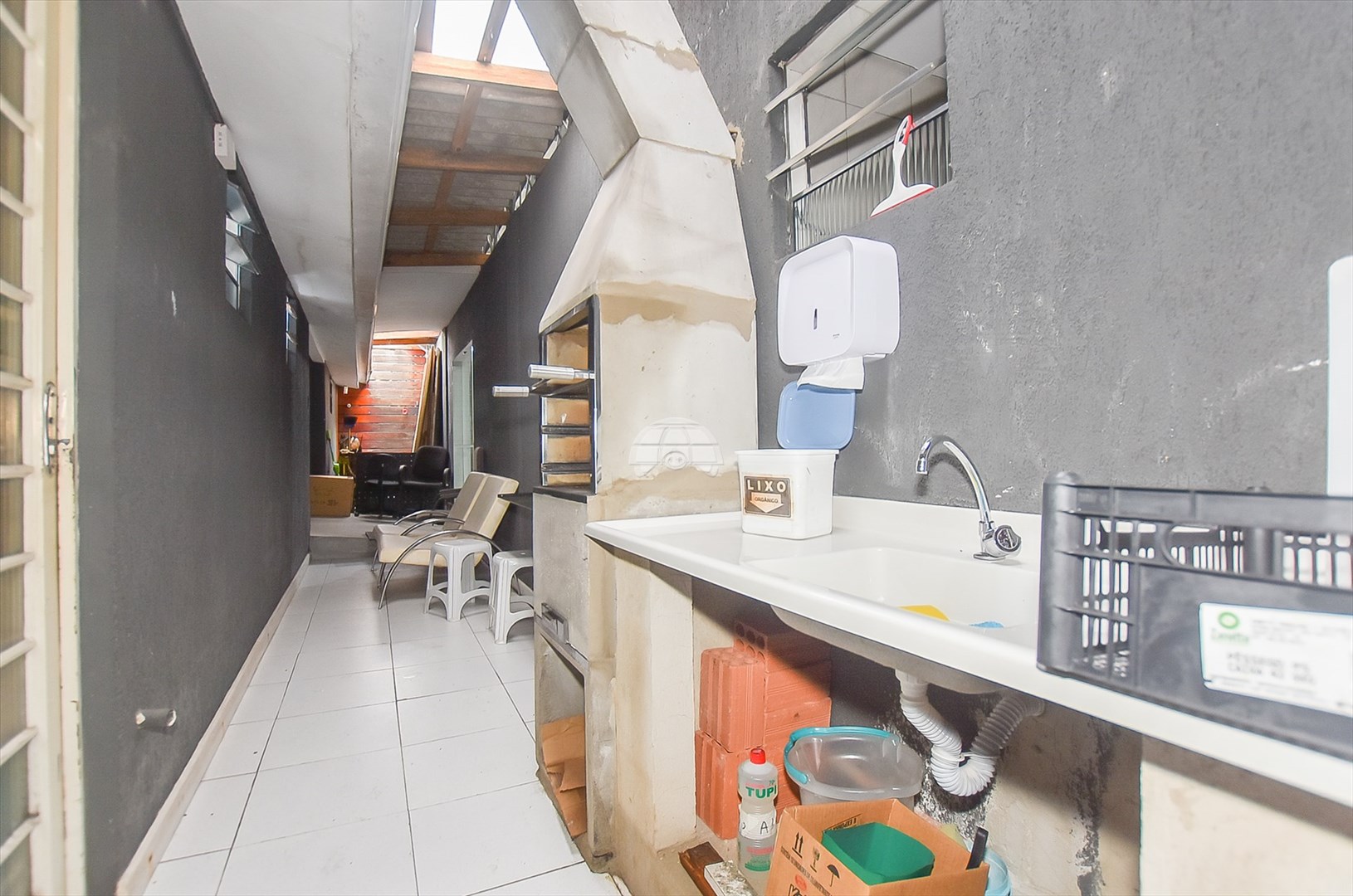 Barracão Comercial para Venda no Bairro Ahú ref. 221707 (8 / 10)