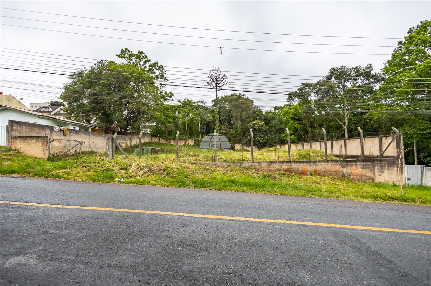Terreno/Área à venda em Santa Cândida, Curitiba — Portal Chave Fácil