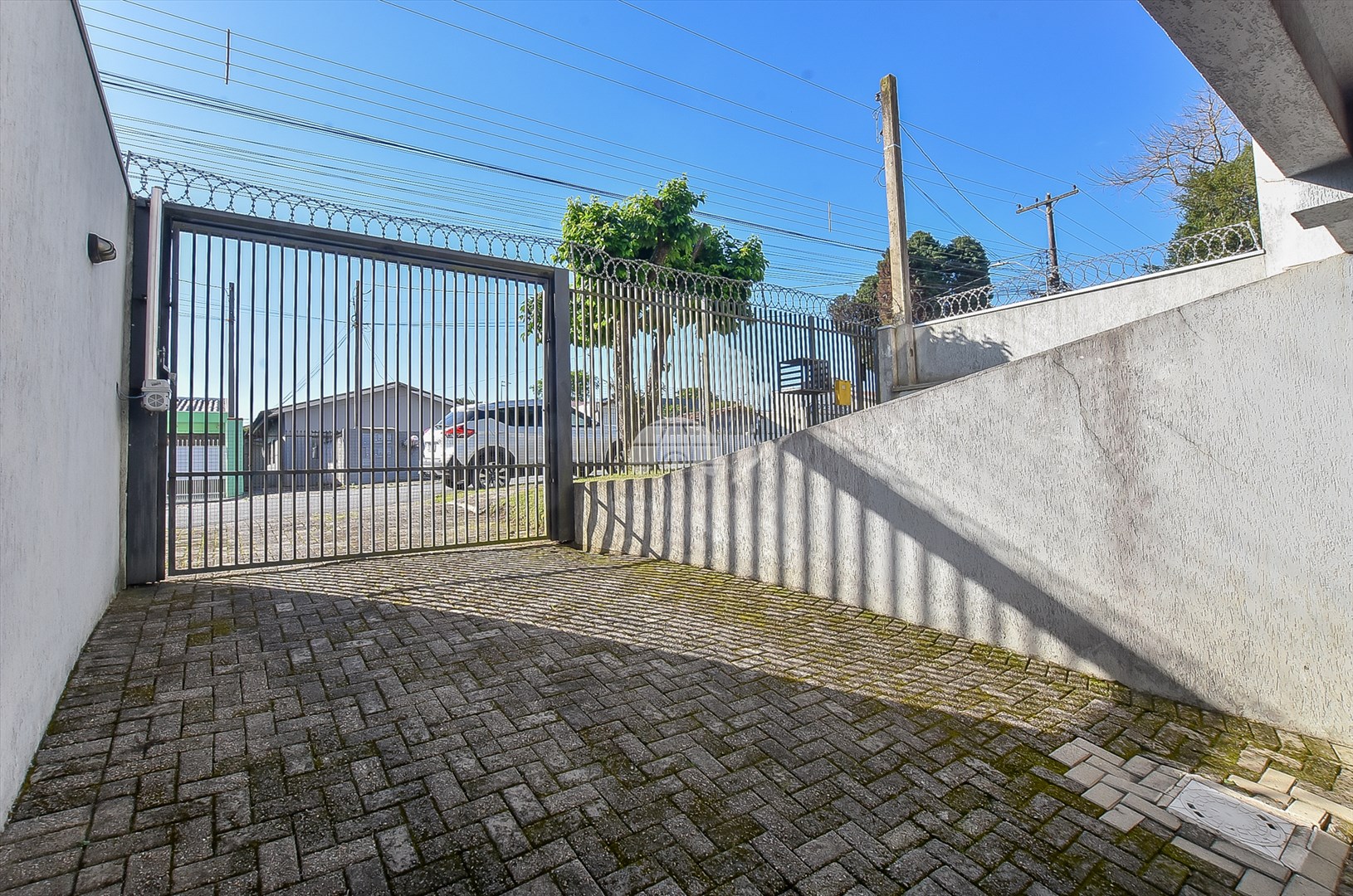 Triplex Residencial para Venda no Bairro Capão Raso ref. 952720 (8 / 10)
