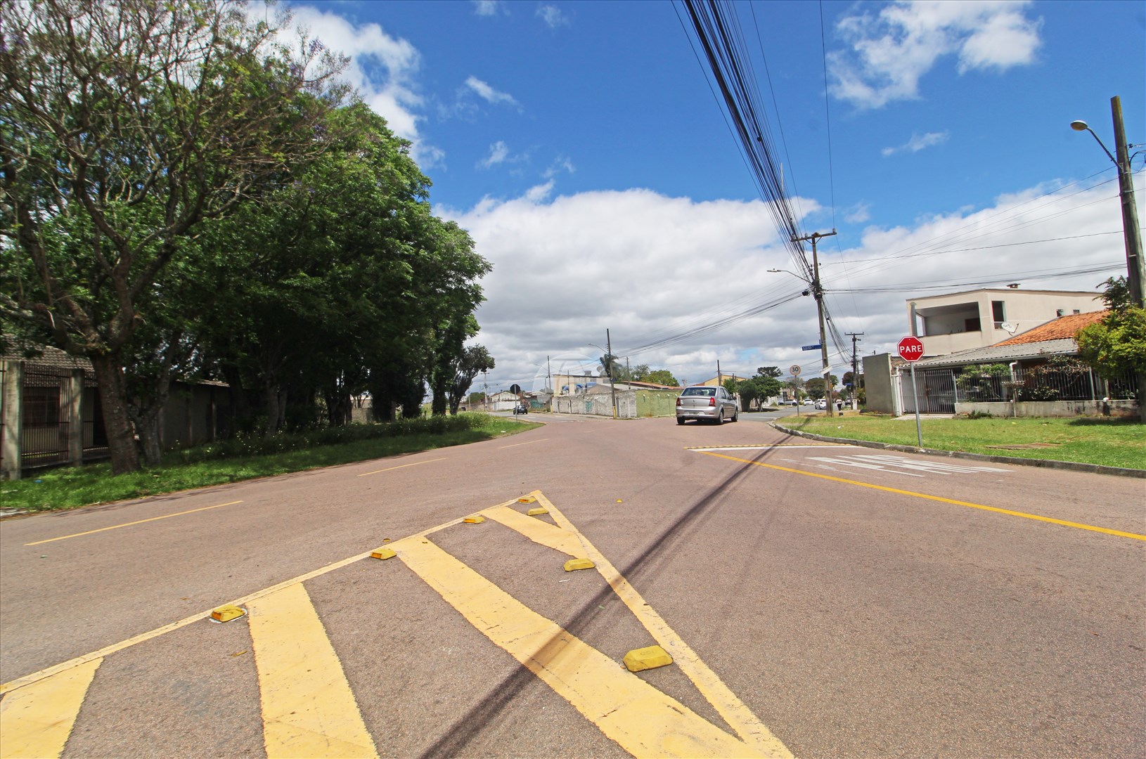 Terreno/Área para alugar em Fazendinha, Curitiba — Portal Chave Fácil