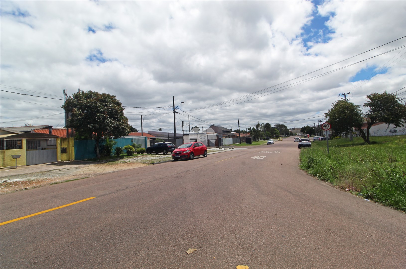 Terreno/Área para alugar em Fazendinha, Curitiba — Portal Chave Fácil