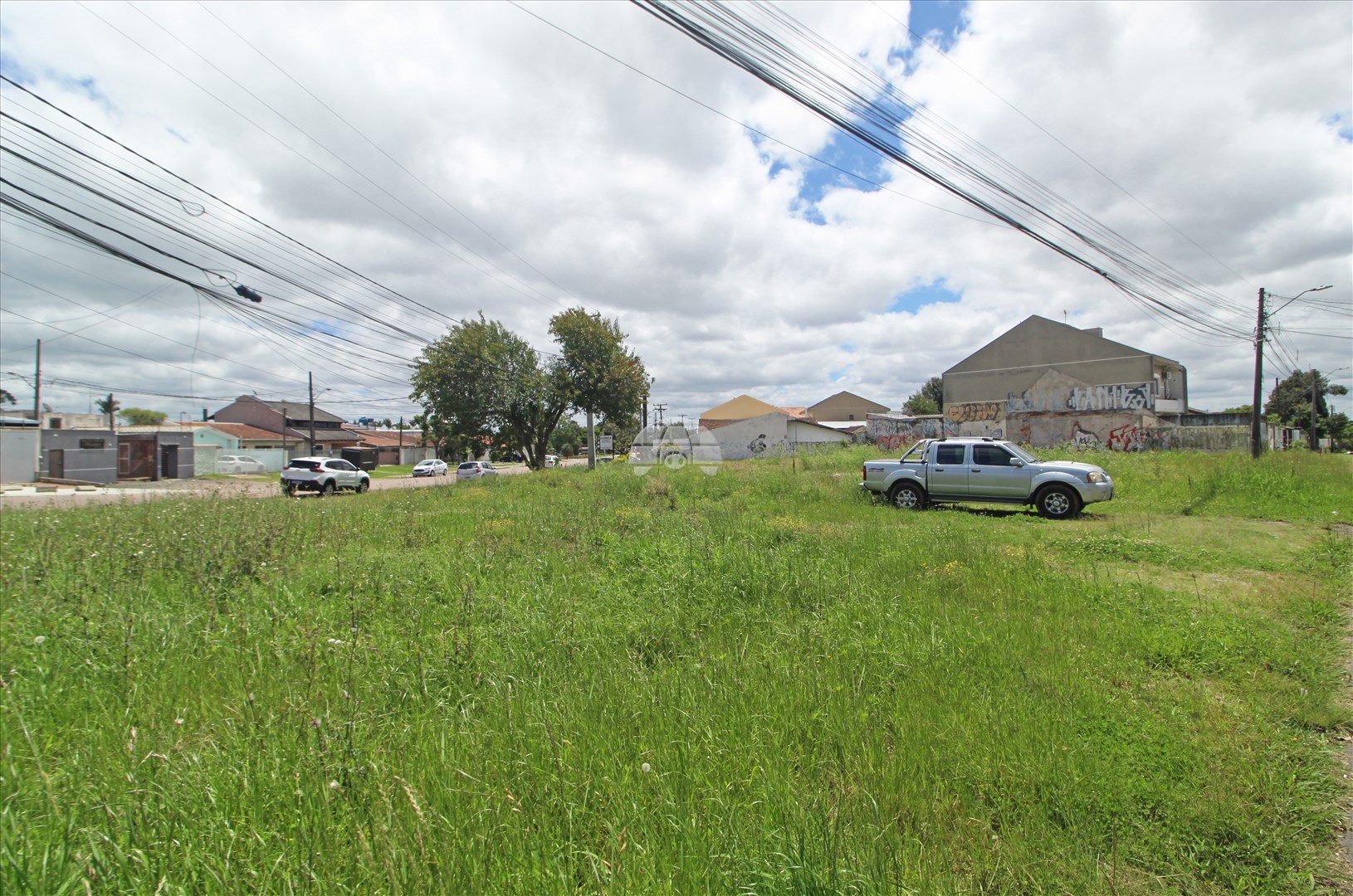 Terreno/Área para alugar em Fazendinha, Curitiba — Portal Chave Fácil