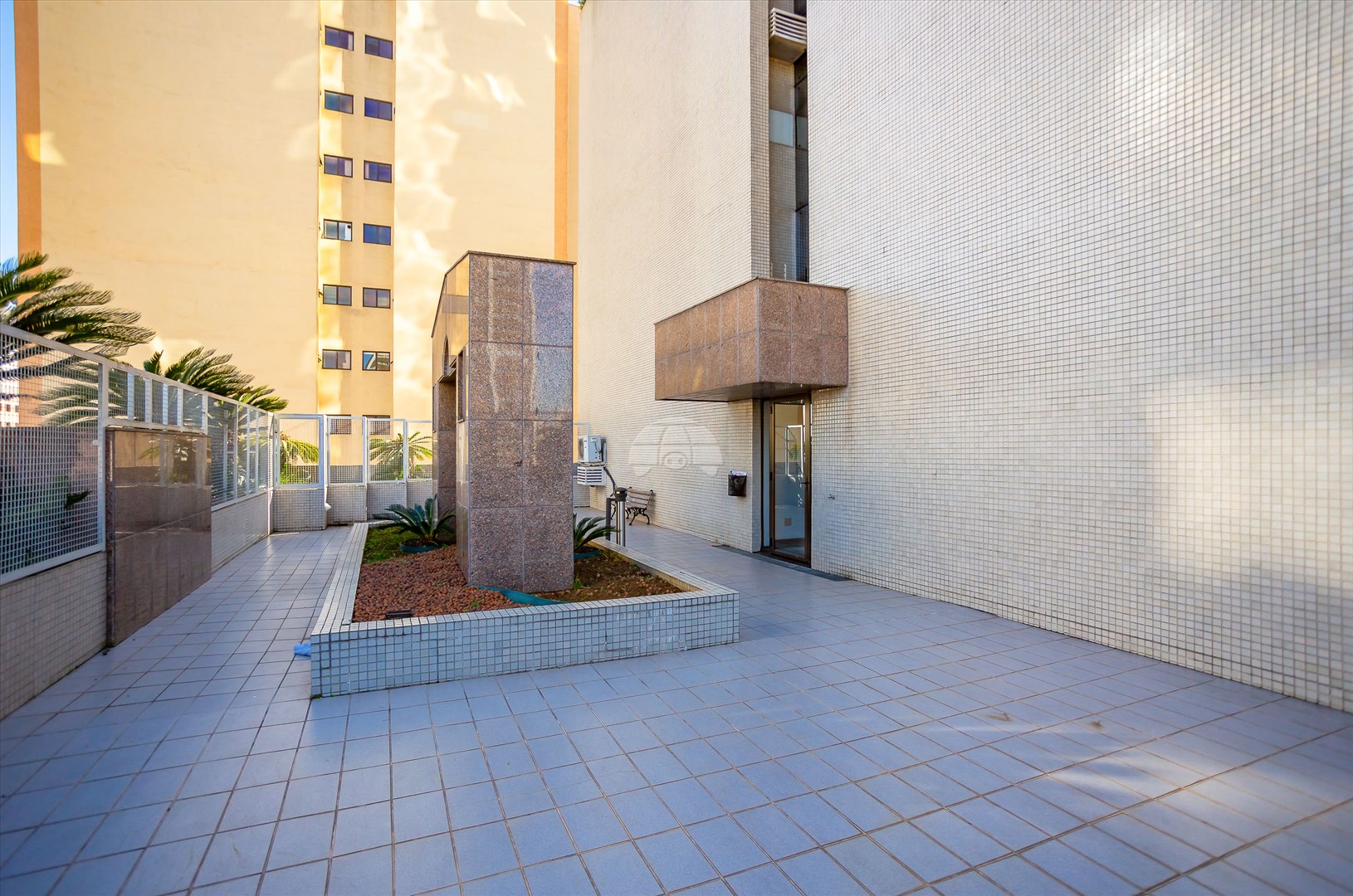 Sala/Conjunto Comercial à venda em Centro, Curitiba — MAFI ADMINISTRADORA DE IMOVEIS LTDA
