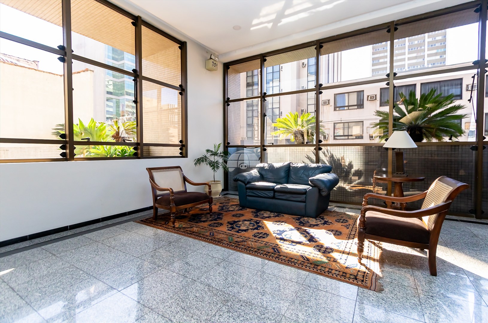 Sala/Conjunto Comercial à venda em Centro, Curitiba — Toyo Imóveis - Curitiba/PR