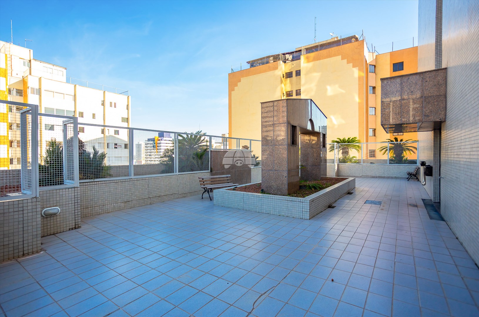 Sala/Conjunto Comercial à venda em Centro, Curitiba — Toyo Imóveis - Curitiba/PR