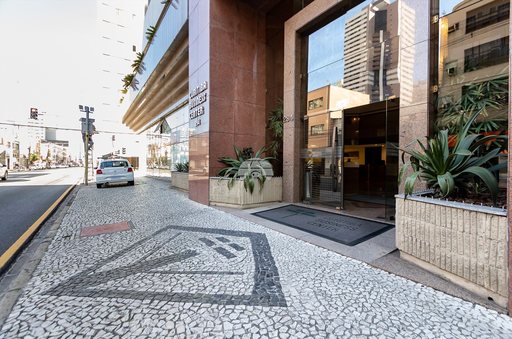 Sala/Conjunto Comercial à venda em Centro, Curitiba — Toyo Imóveis - Curitiba/PR