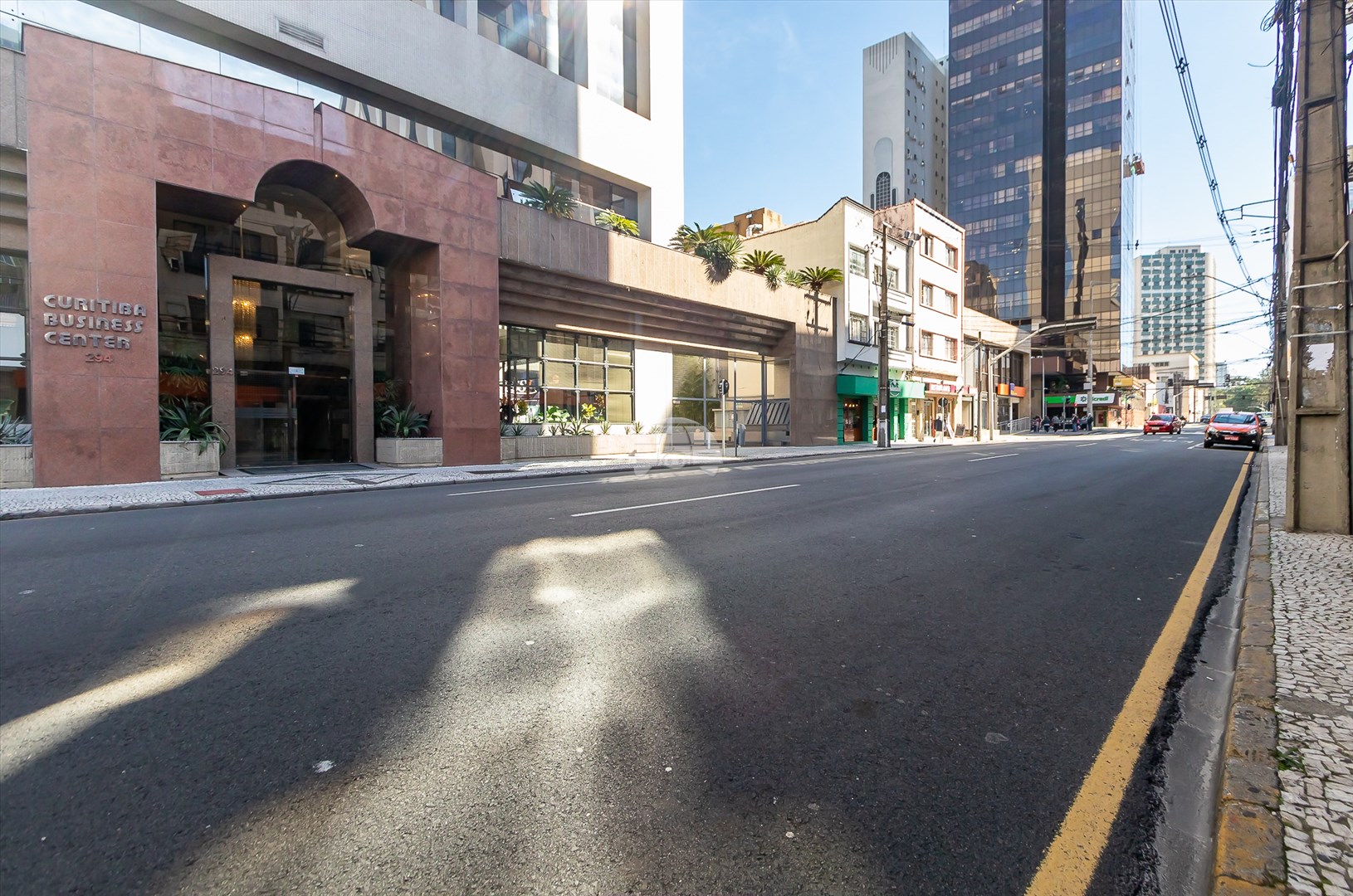 Sala/Conjunto Comercial à venda em Centro, Curitiba — Toyo Imóveis - Curitiba/PR
