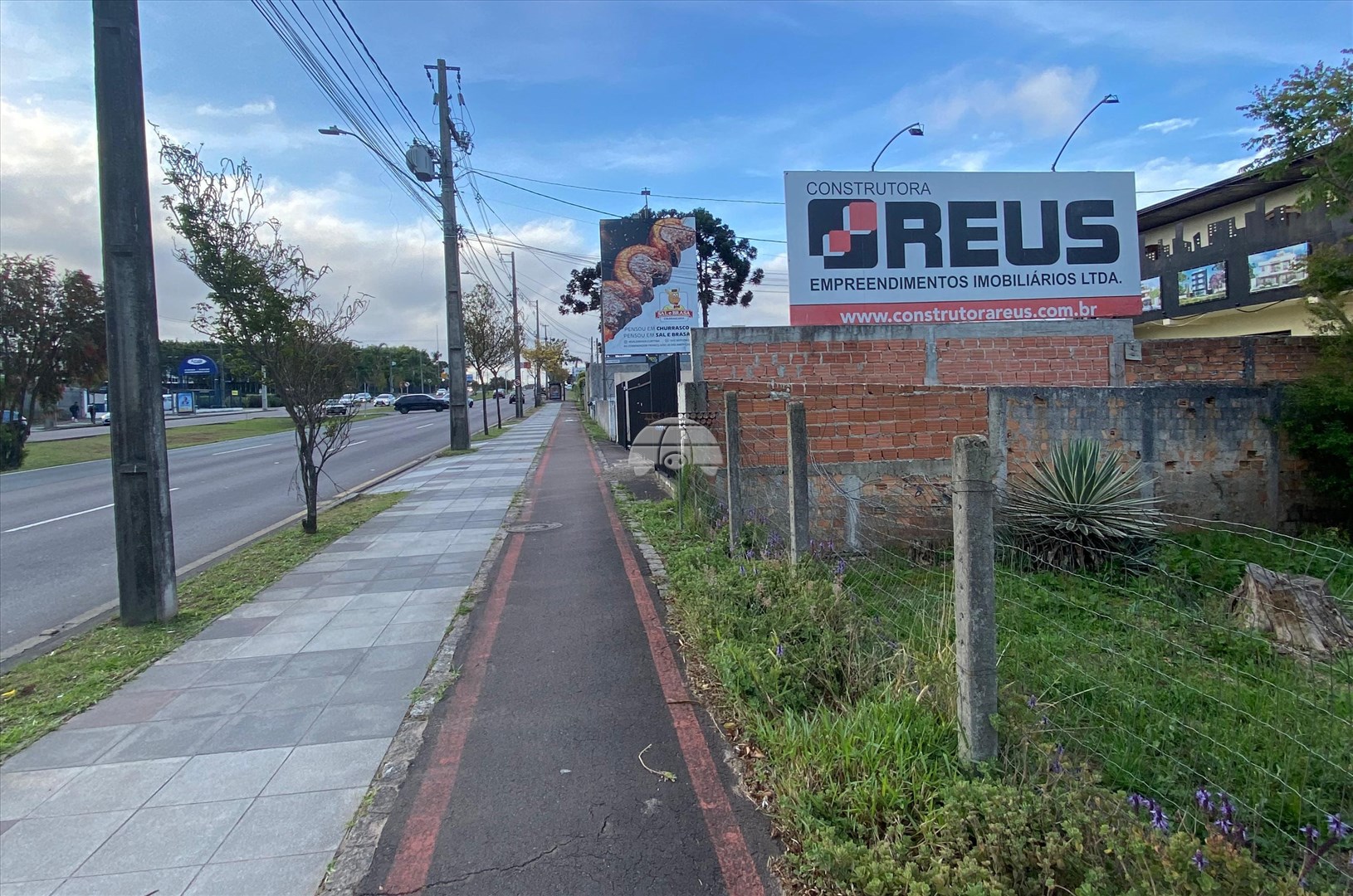 Terreno/Área à venda em Uberaba, Curitiba — Portal Chave Fácil