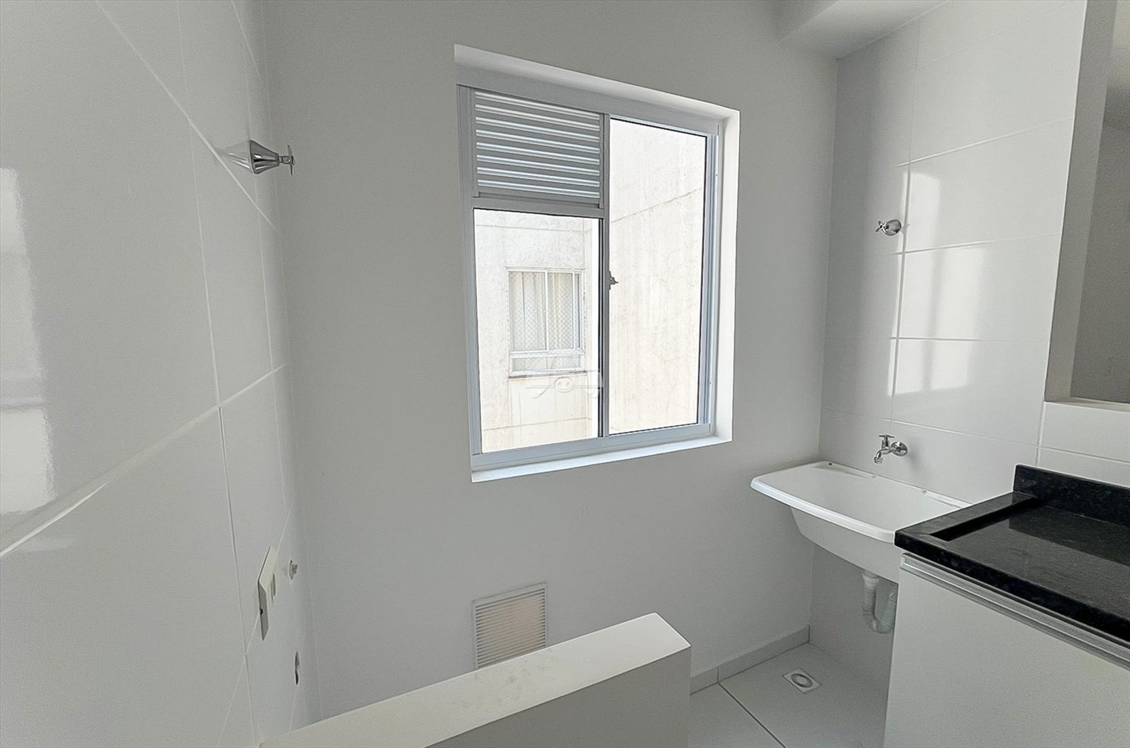 Apartamento à venda em Jardim Santo Antônio, Almirante Tamandaré — Portal Chave Fácil