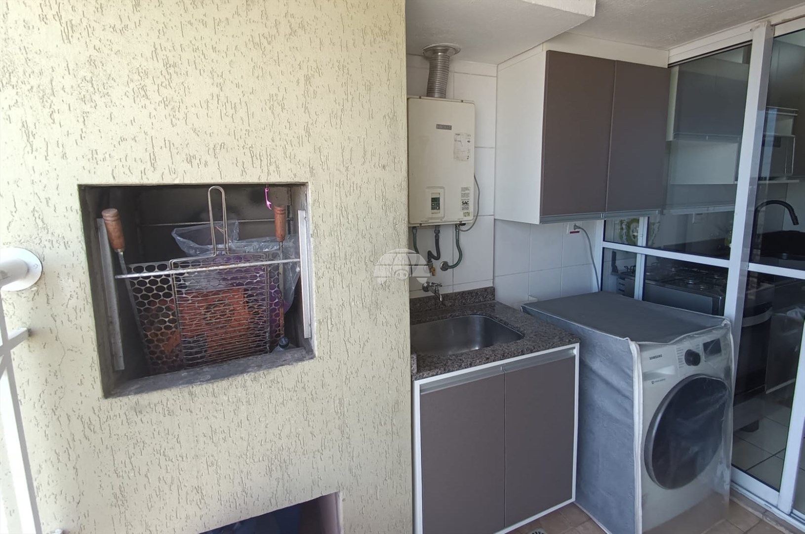 Apartamento à venda em Emiliano Perneta, Pinhais — Portal Chave Fácil