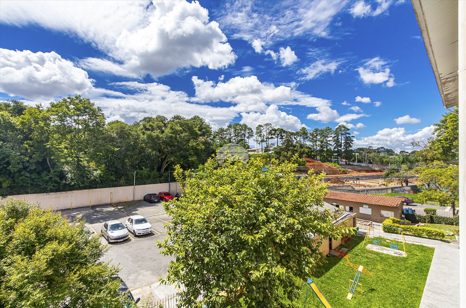 Apartamento à venda em Campo Comprido, Curitiba — UNA