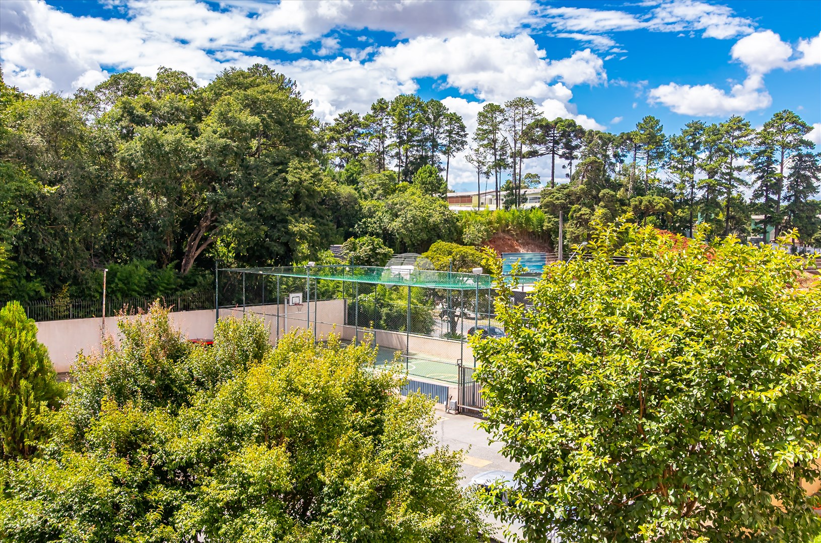 Apartamento à venda em Campo Comprido, Curitiba — UNA