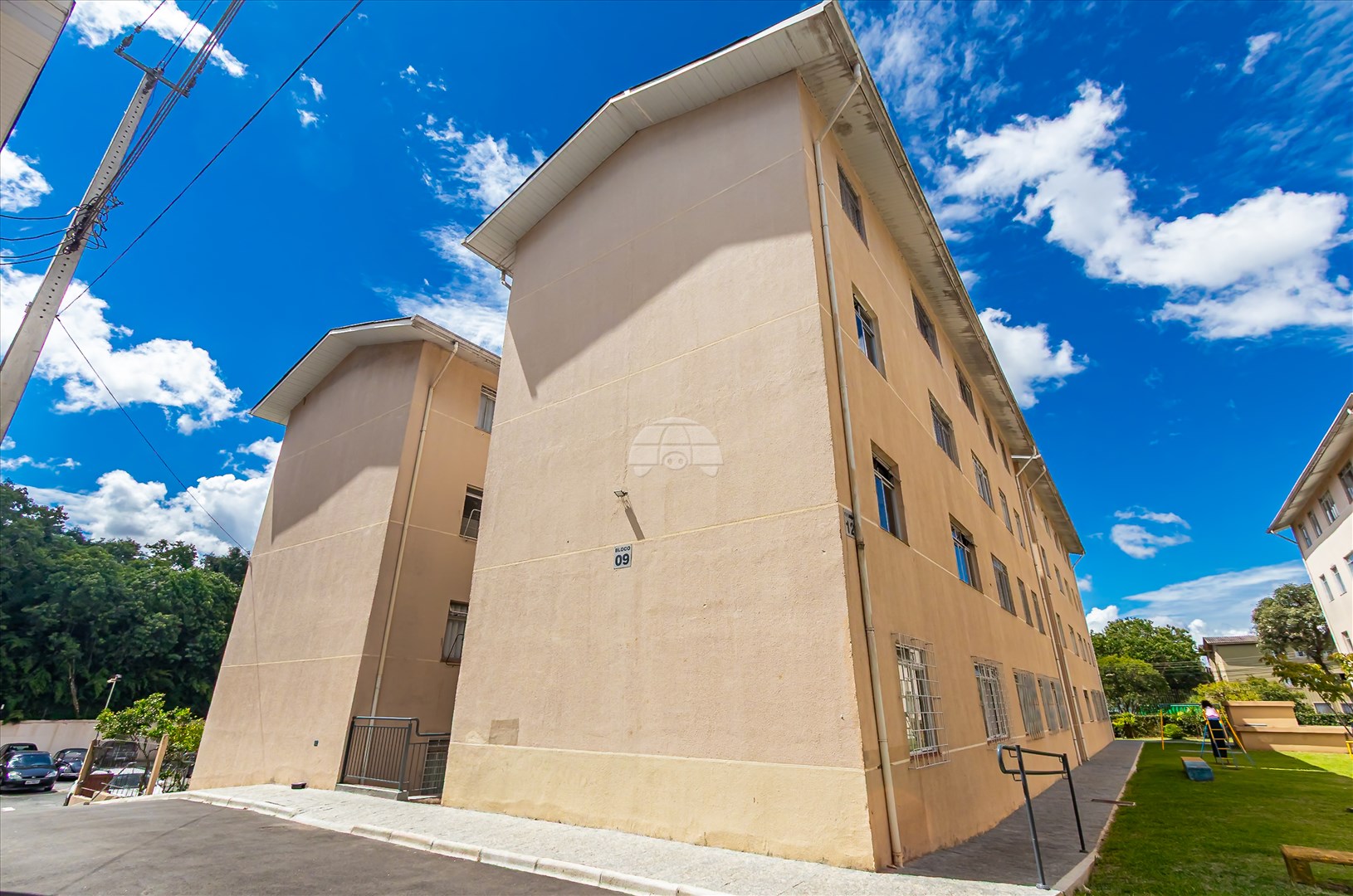 Apartamento à venda em Campo Comprido, Curitiba — UNA