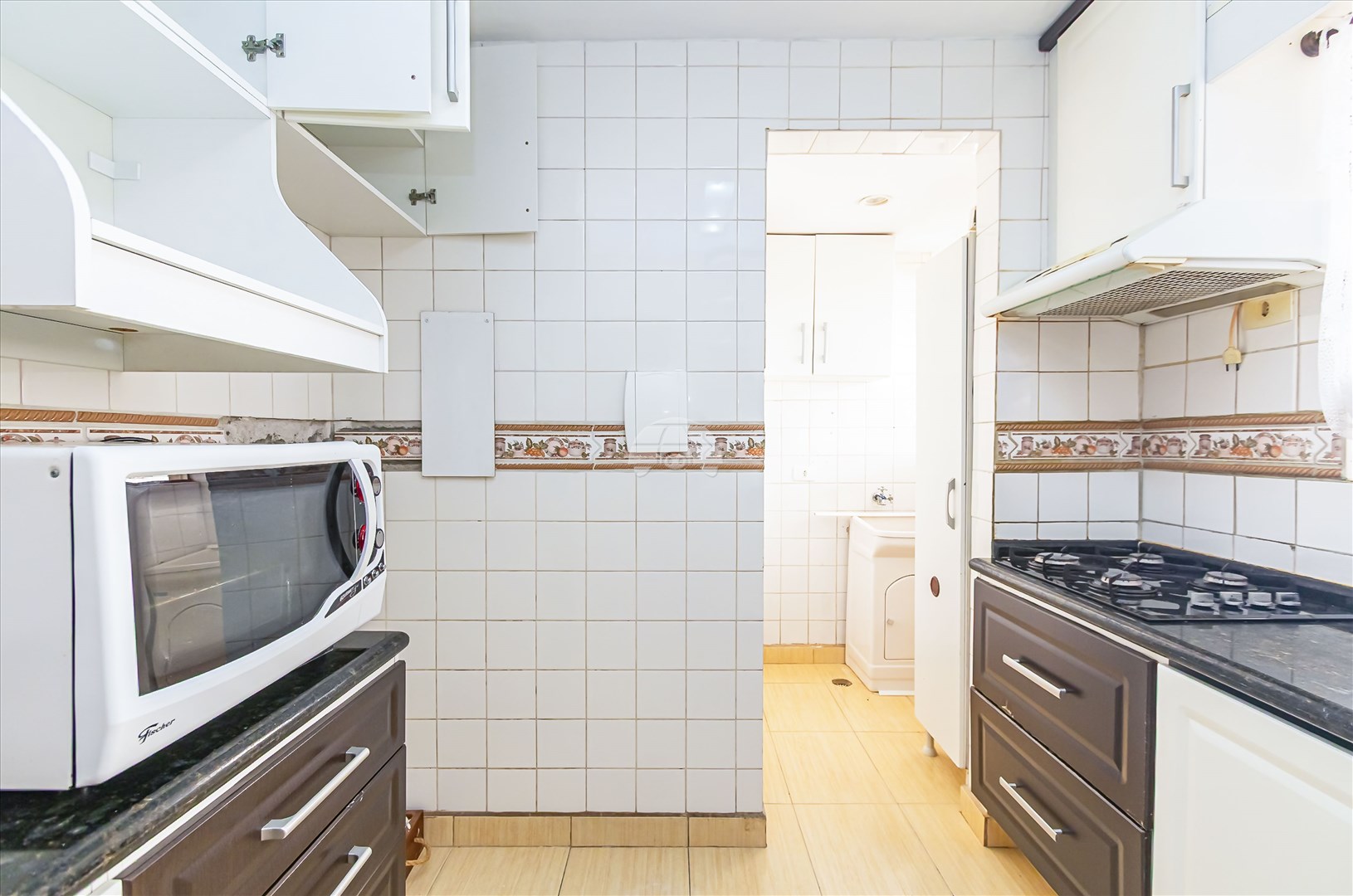 Apartamento à venda em Campo Comprido, Curitiba — UNA