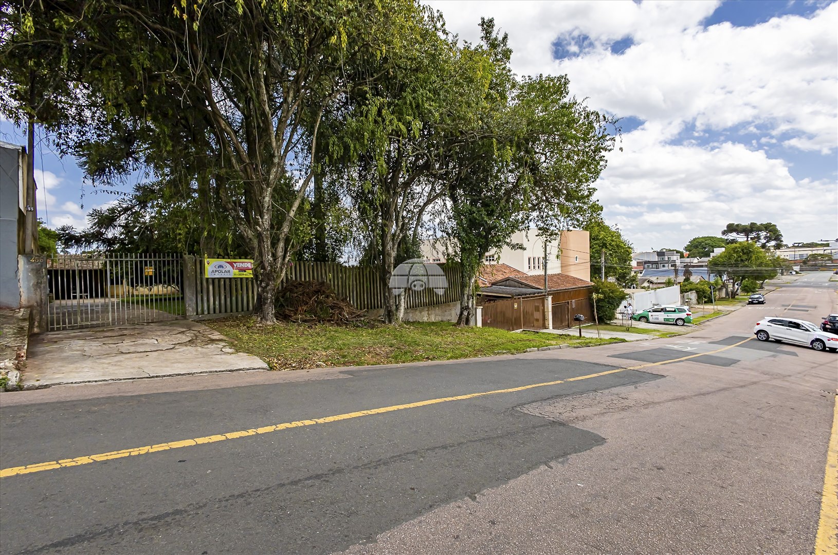 Terreno/Área à venda em Portão, Curitiba — Portal Chave Fácil