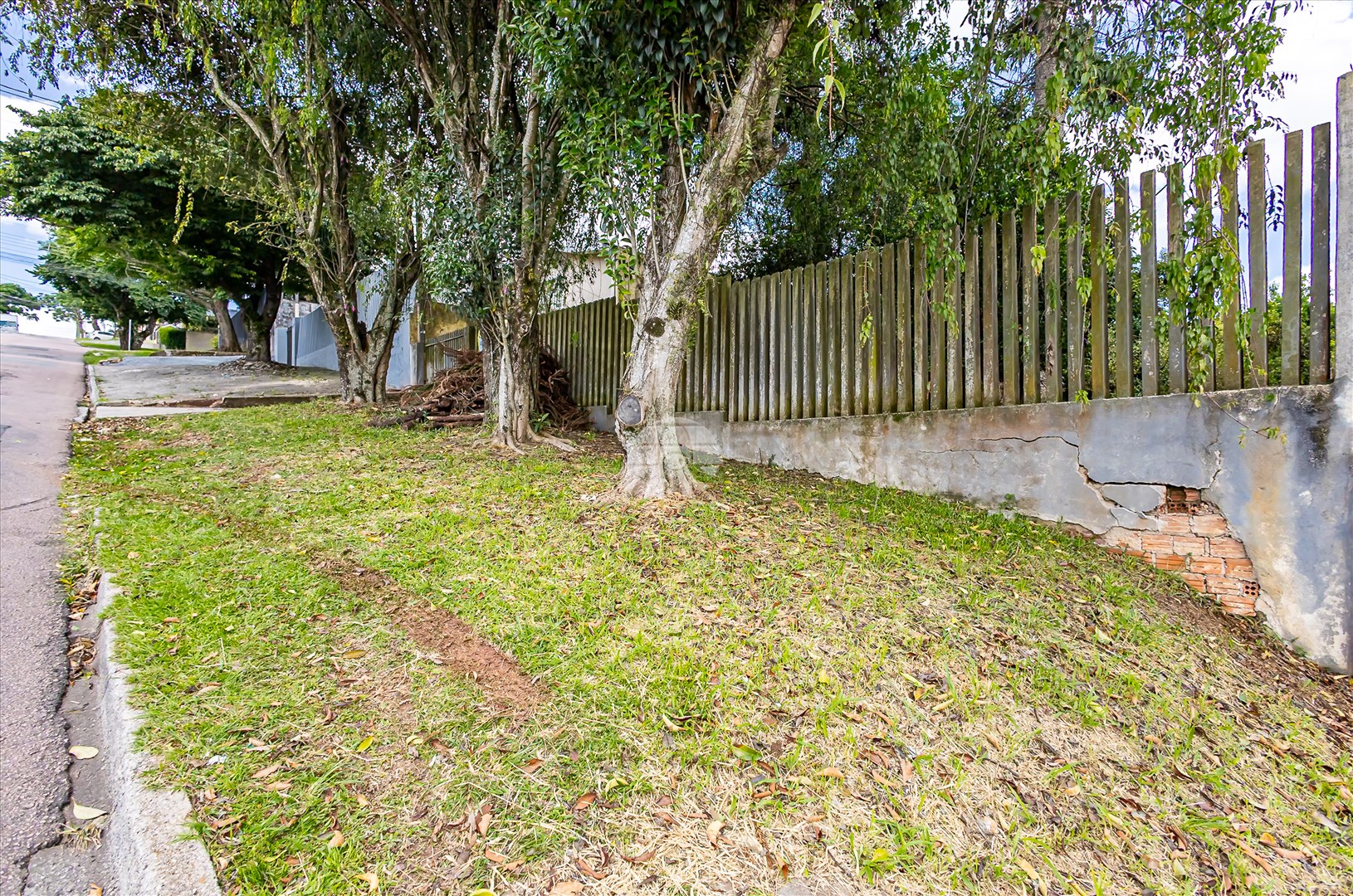 Terreno/Área à venda em Portão, Curitiba — Portal Chave Fácil