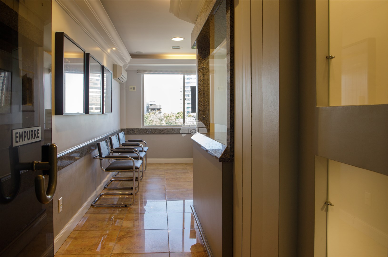 Sala/Conjunto Comercial à venda em Centro, Passo Fundo — Portal Chave Fácil
