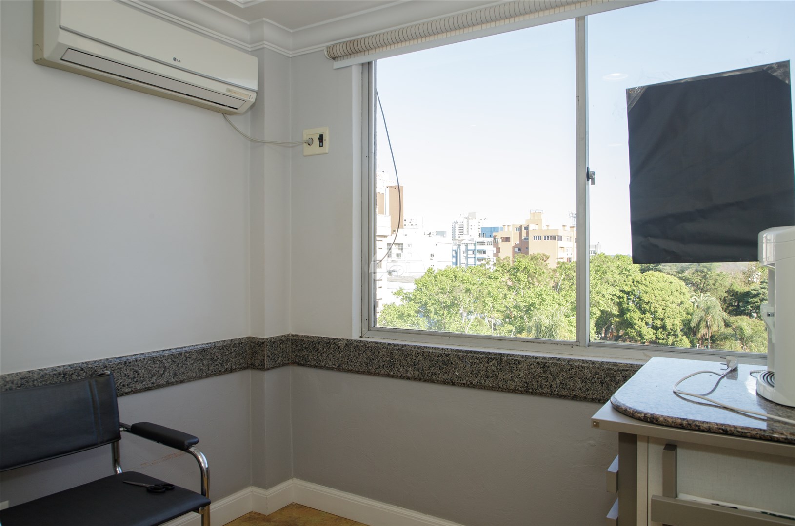 Sala/Conjunto Comercial à venda em Centro, Passo Fundo — Portal Chave Fácil