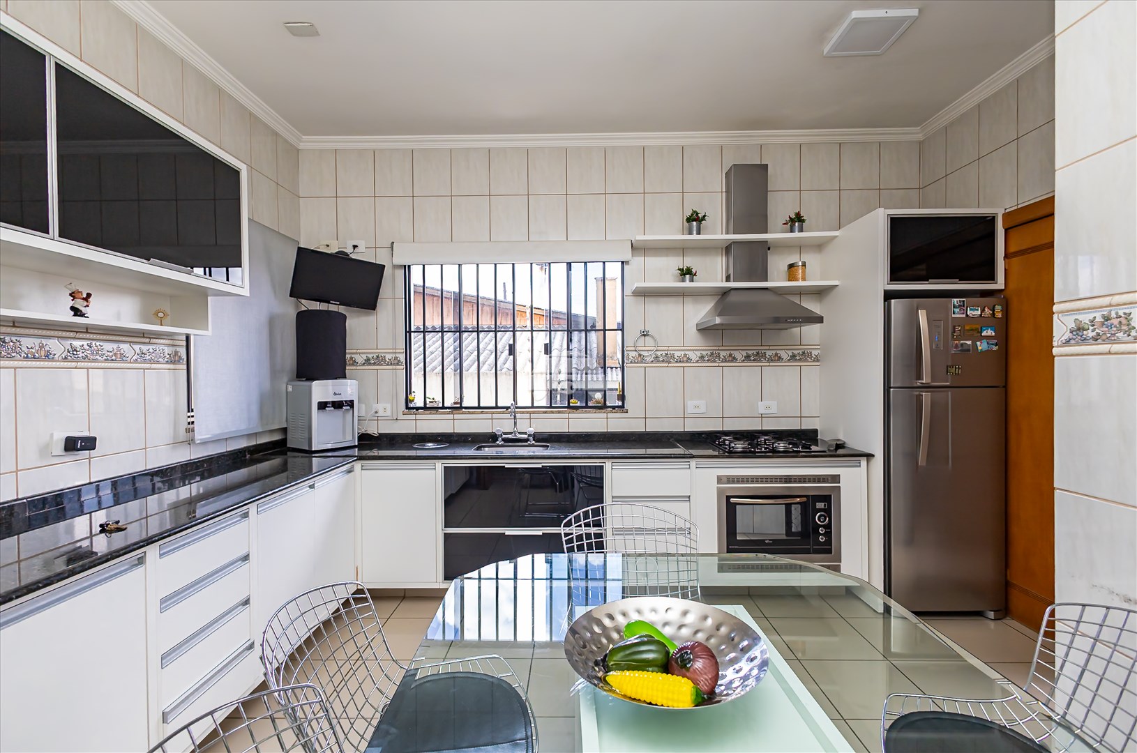 Triplex Residencial para Venda no Bairro Capão Raso ref. 222630 (9 / 10)
