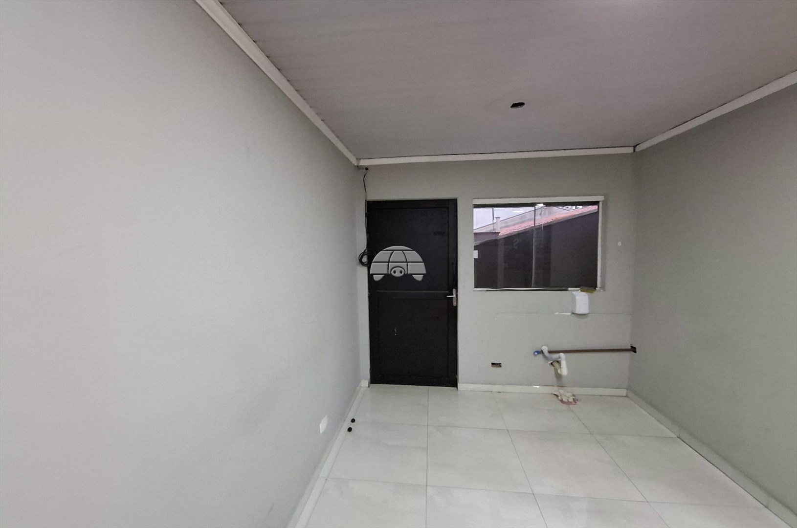 Sala/Conjunto Comercial para alugar em Maracana, Colombo — Imobiliária Razão