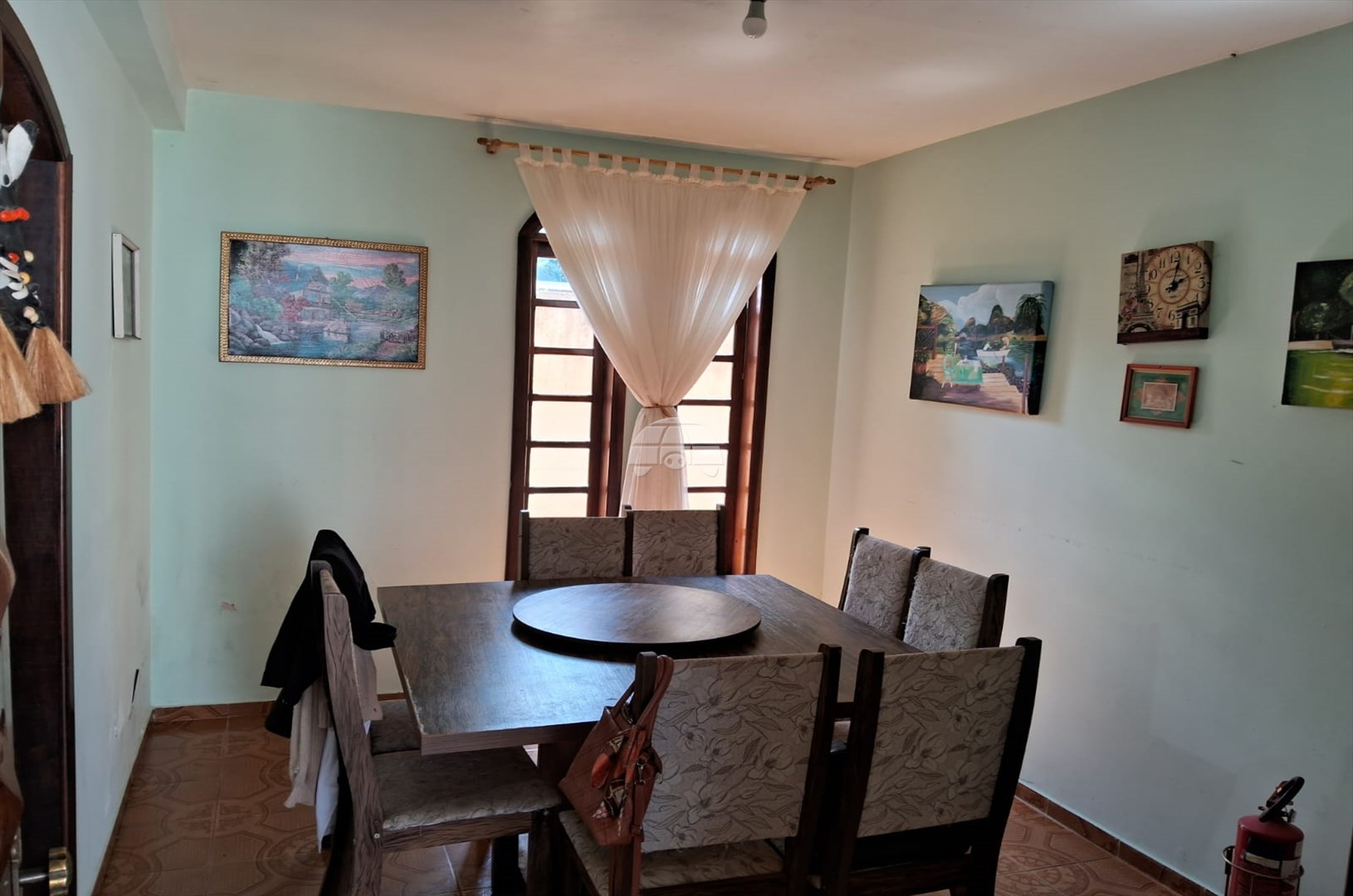 Sobrado à venda em Santana, Guarapuava — Portal Chave Fácil