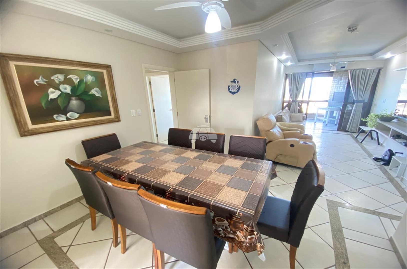 Apartamento à venda em Pereque, Matinhos — Portal Chave Fácil