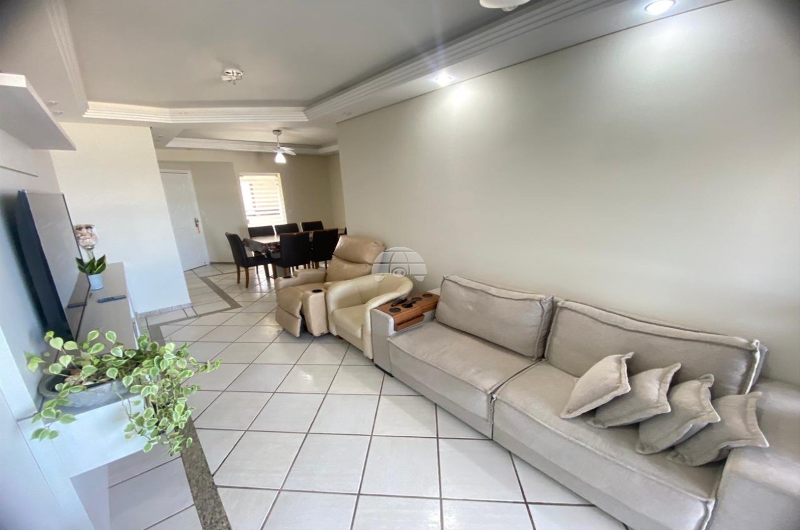 Apartamento à venda em Pereque, Matinhos — Portal Chave Fácil