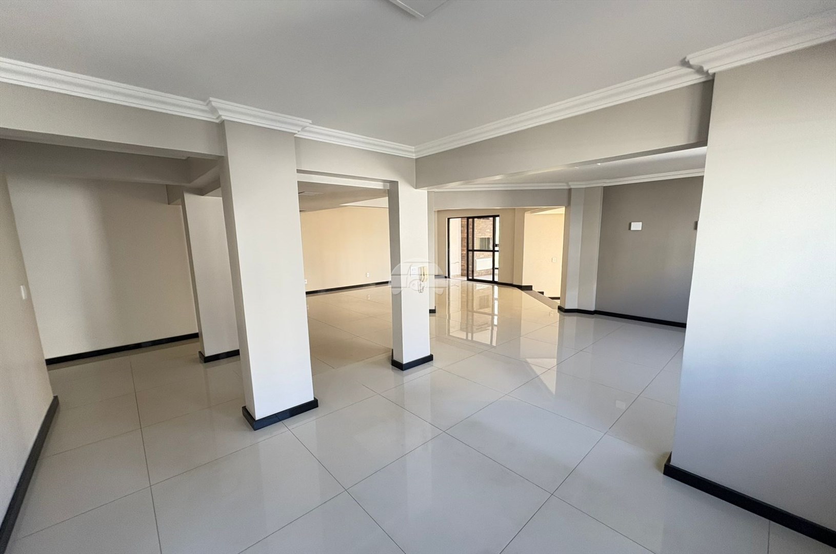 Apartamento para alugar em Centro, Pato Branco — Portal Chave Fácil