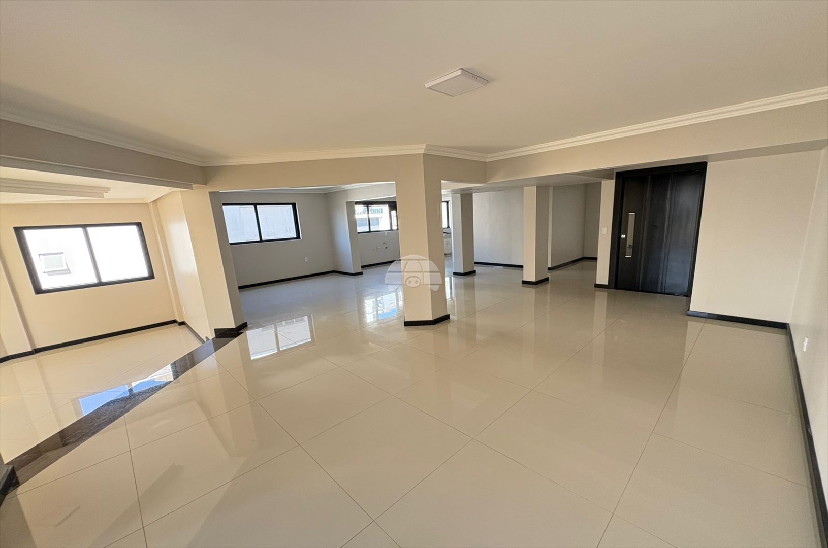 Apartamento para alugar em Centro, Pato Branco — Portal Chave Fácil