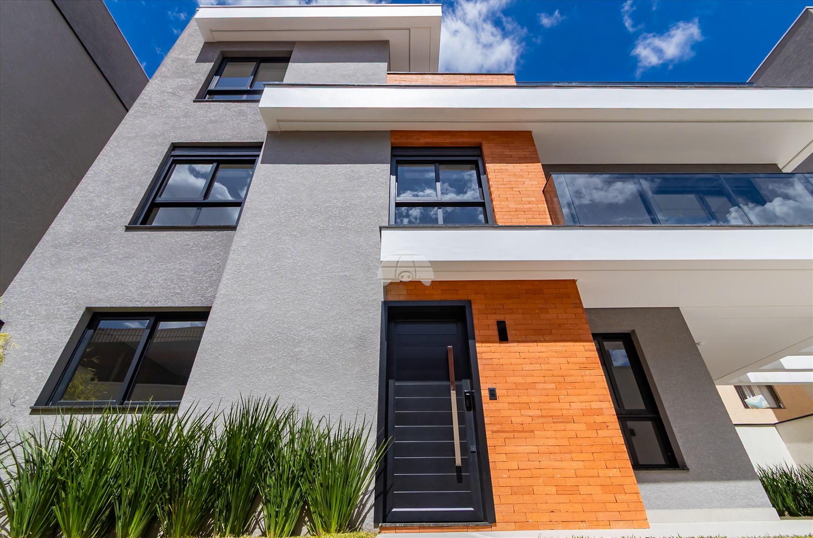 Casa à venda em Vila Izabel, Curitiba — Portal Chave Fácil