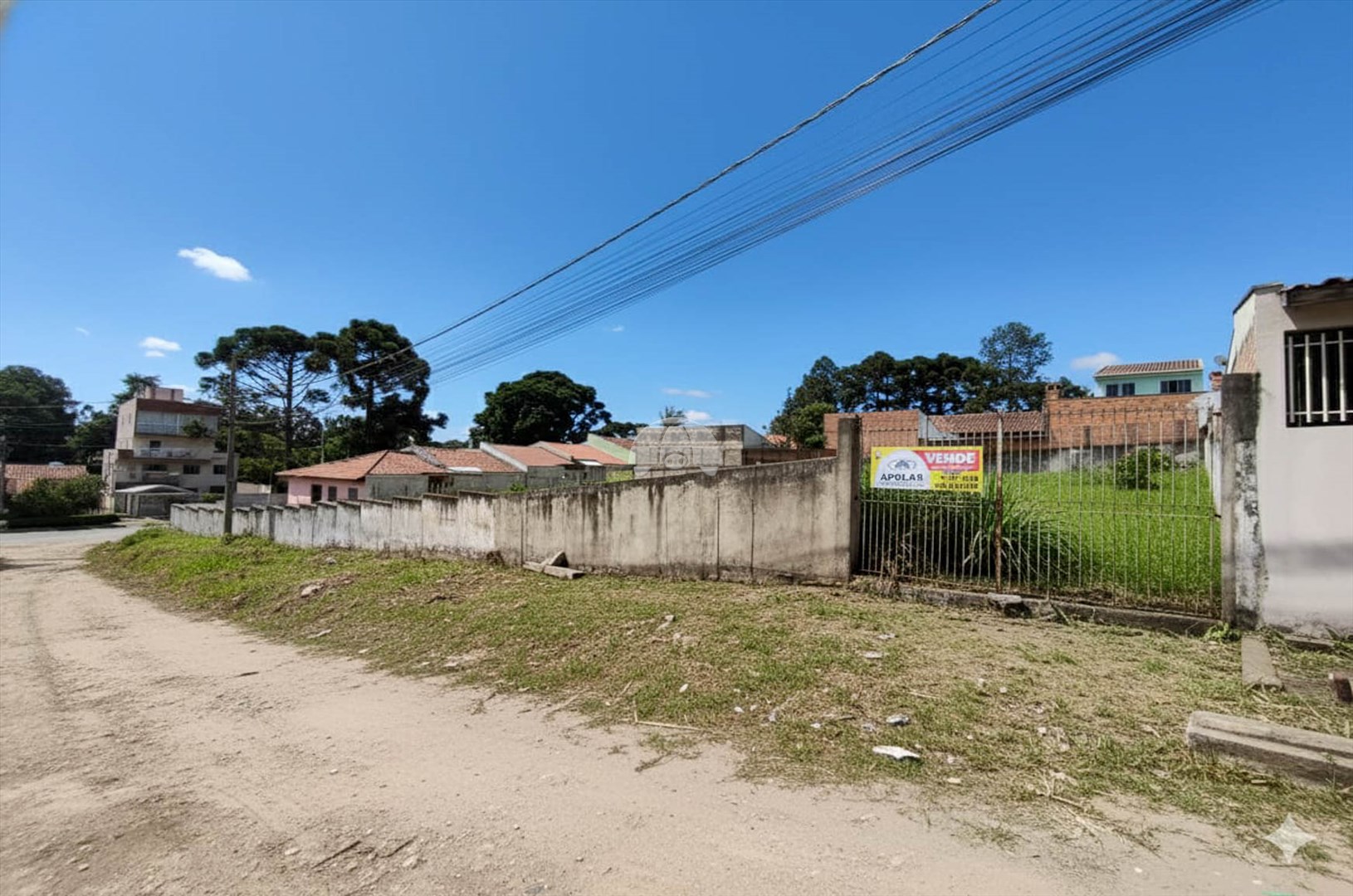 Terreno/Área à venda em C. Pequeno, Colombo — Portal Chave Fácil