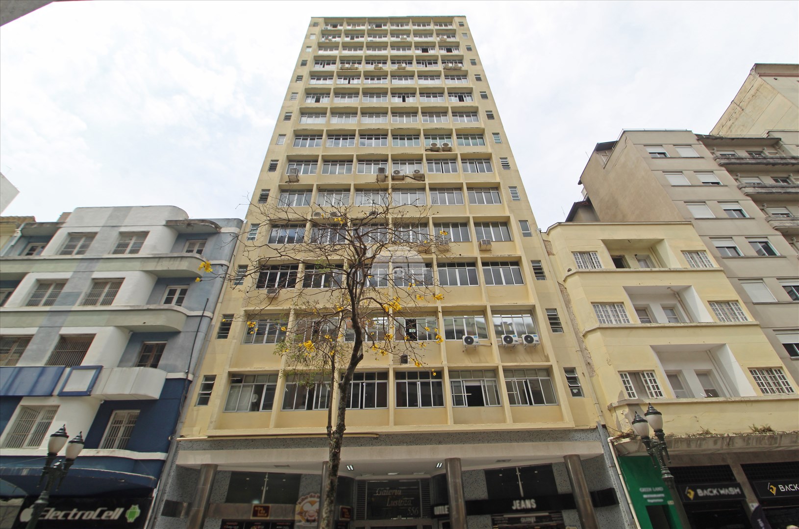 Sala/Conjunto Comercial para alugar em Centro, Curitiba — Portal Chave Fácil