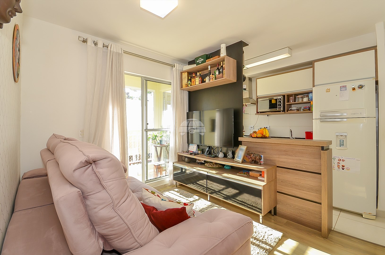 Apartamento à venda em Jardim Cláudia, Pinhais — Portal Chave Fácil
