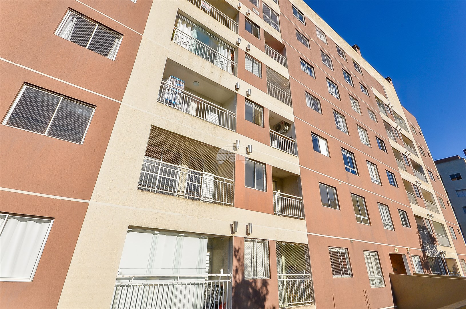 Apartamento à venda em Jardim Cláudia, Pinhais — Portal Chave Fácil