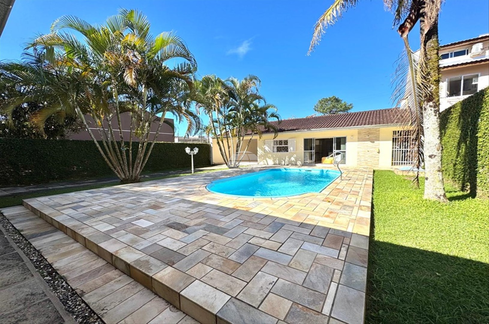Casa à venda em Caioba, Matinhos — Portal Chave Fácil