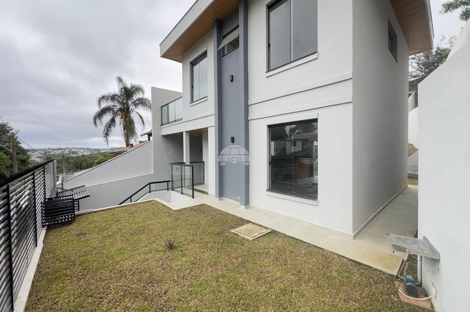 Casa para alugar em Jardim Eldorado, Colombo — Portal Chave Fácil