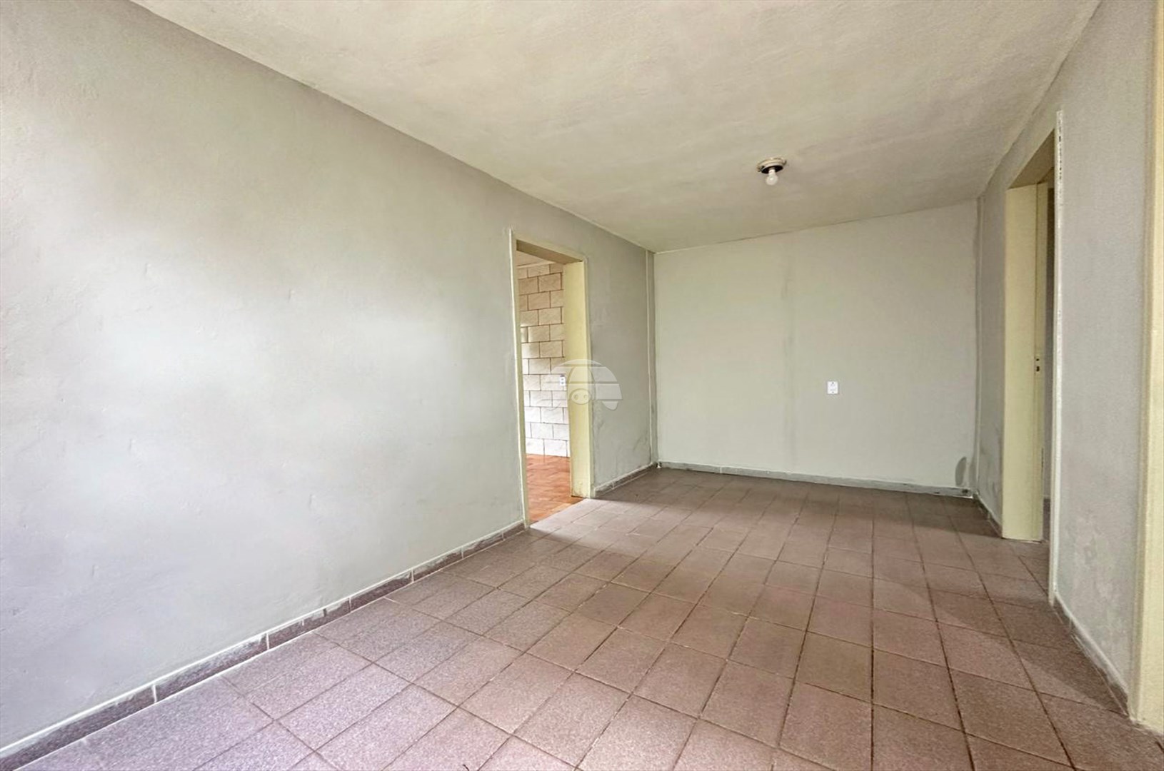 Casa para alugar em Vila Vale Das Flores, Colombo — Portal Chave Fácil