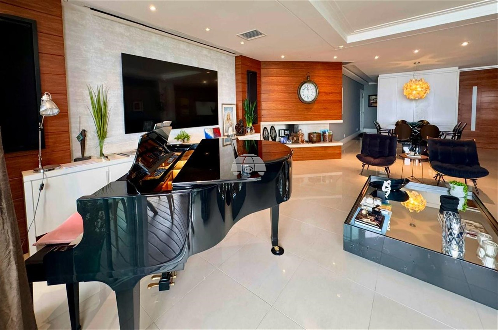 Apartamento à venda em Coqueiros, Florianópolis — Portal Chave Fácil