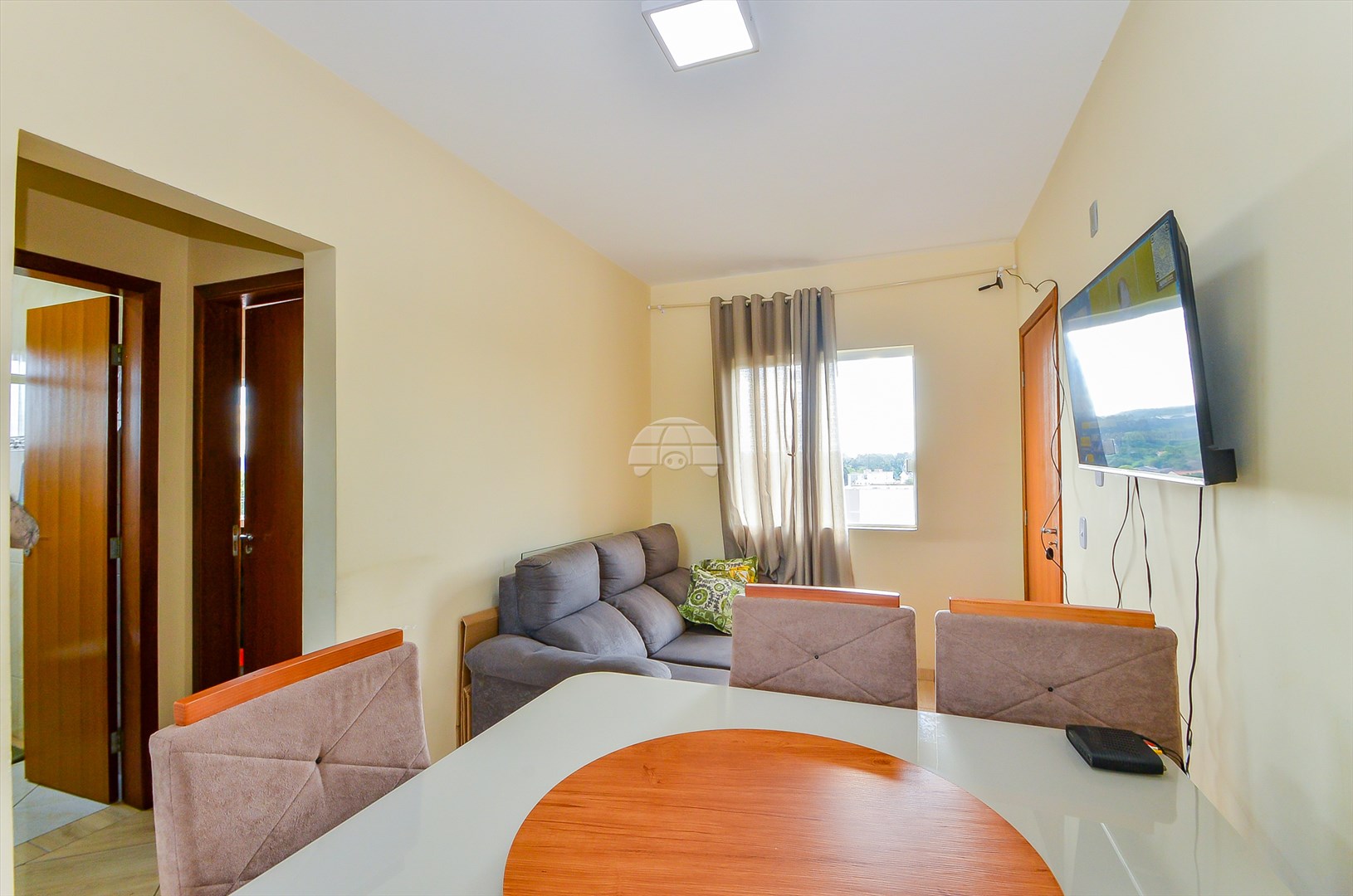 Apartamento à venda em Campo Pequeno, Colombo — Portal Chave Fácil