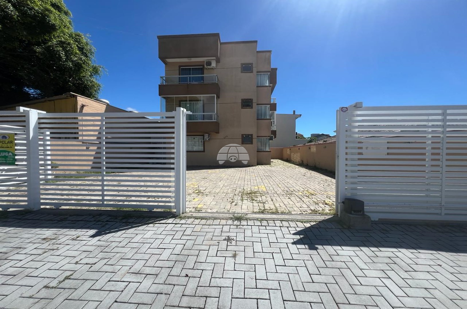 Apartamento à venda em Balneário Cambiju, Itapoá — Portal Chave Fácil