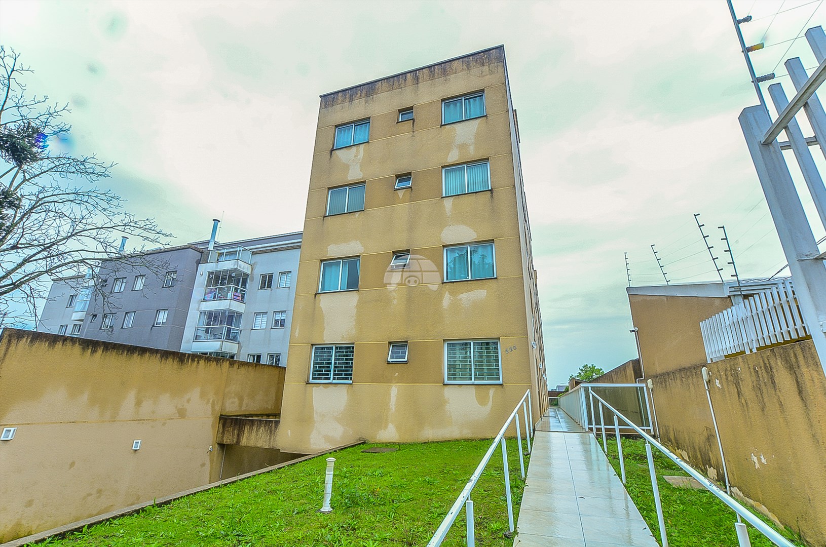 Apartamento à venda em Fanny, Curitiba — Portal Chave Fácil